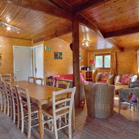 Lovely Chalet In Near Forest Sosoye